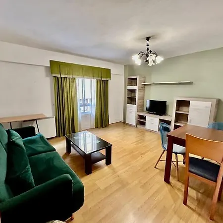 Apartment Piso Zona Cuatro Caminos A Coruna